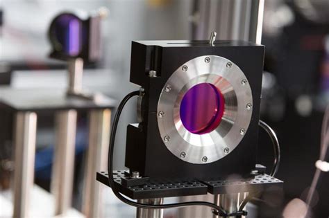 200-terawatt Laser Brings New Extremes in Heat, Pressure to X-ray Experiments