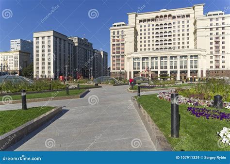 Building of the State Duma of the Russian Federation. Editorial Stock Image - Image of ...