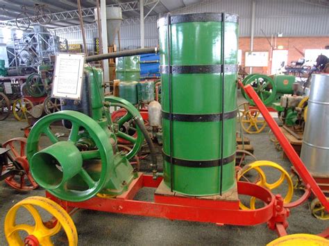 Photo: 10 hp Sunshine Oil Engine 002 | Gilgandra Rural Museum album ...