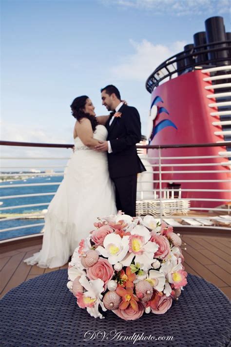 Disney Cruise Line wedding - Disney Dream Cruise Ship Wedding: Evianca + Hector | Cruise ship ...