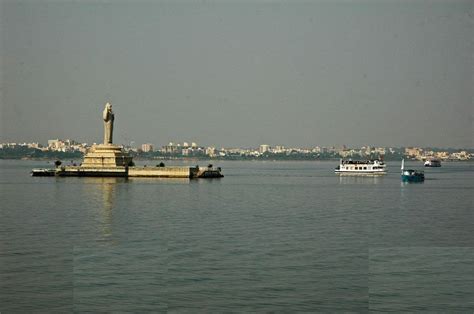 Beautiful Hyderabad City: Hussain Sagar Lake