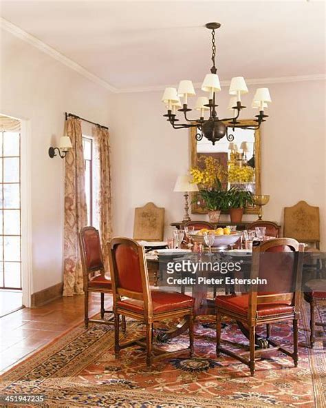 Cindy Crawford Elle Decor October 1 2002 Photos and Premium High Res ...