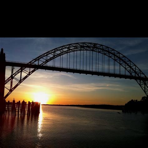 Newport bridge sunset | Newport bridge, Sydney harbour bridge, Favorite places