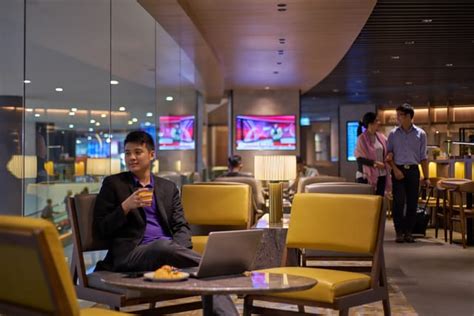 Kuala Lumpur International Airport (KUL): Plaza Premium Lounge in Kuala ...