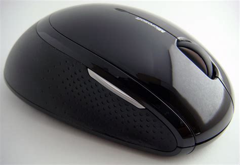 Microsoft Wireless Comfort Desktop 5000 | Skatter