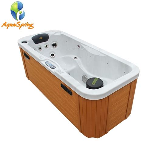 Hot Sale Balboa Acrylic Single One Person Outdoor Spa Hot Tub For Home Party , Find Complete ...