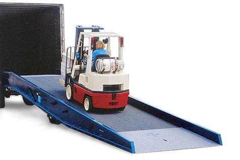 Portable Forklift Loading Ramps | SafeRack