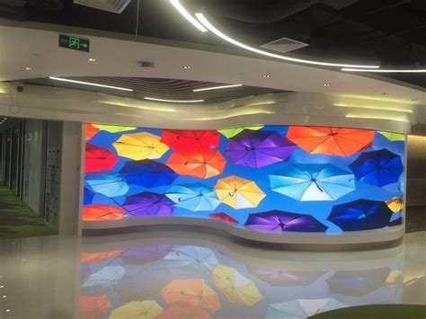 P2 flexible LED screen of Visual design curved screen in Exhibition video wall in shopping mall ...