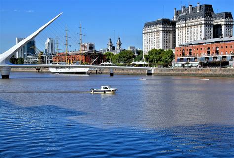 Río de la Plata from Puerto Madero, Buenos Aires, Argentina - Encircle ...