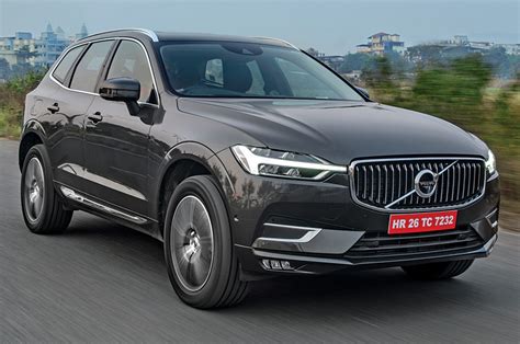 2018 Volvo XC60 premium luxury SUV review and comprehensive road test ...