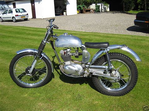 Triumph Tiger Gallery - Classic Motorbikes