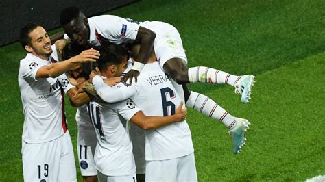 Di Maria shines as PSG crush Real Madrid in Champions League opener