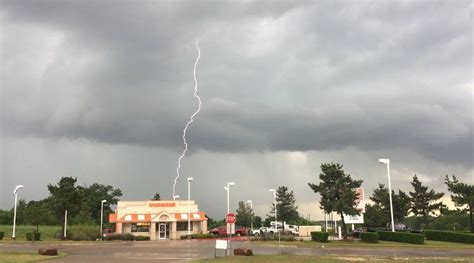 Midlothian, TX May 3, 2017 | Texas weather, Midlothian, Clouds