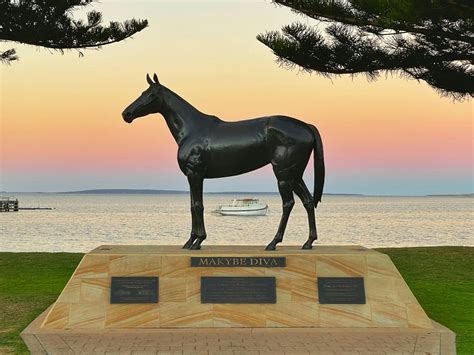 Makybe Diva Statue - Port Lincoln, South Australia