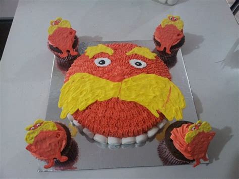 The Lorax birthday cake | Lorax birthday, Kids birthday, The lorax