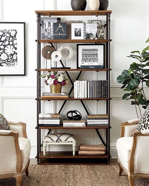 Nice 22+ Attractive Bookshelf Decorating Ideas On A Budget http ...