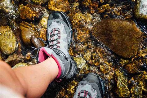 Best Waterproof Hiking Shoes For Women