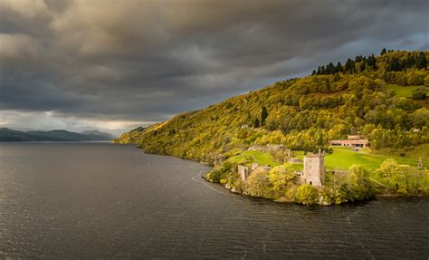 Loch Ness Marathon | 171021 Urquhart Castle Loch Ness A002