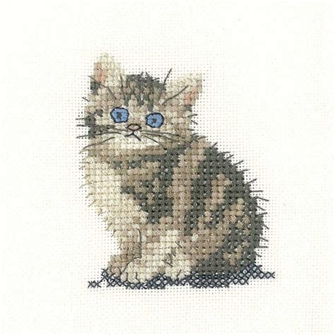 Tabby Kitten Heritage Crafts Counted Cross Stitch Kit | Cat cross ...