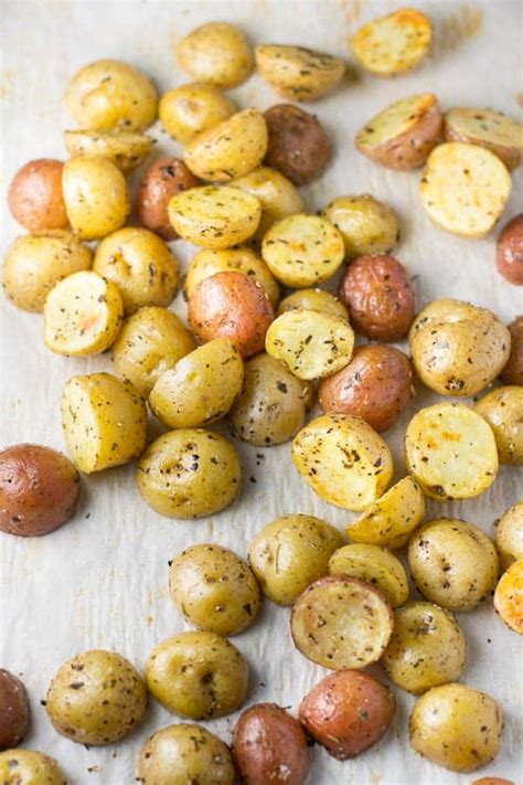 Roasted Potatoes with Italian Seasoning - Salu Salo Recipes