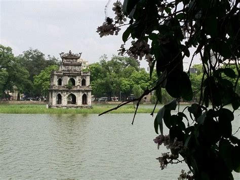 Hồ Hoàn Kiếm (Hoan Kiem Lake) in Hoàn Kiếm, Thành Phố Hà Nội Hanoi Vietnam, Vietnam Travel ...