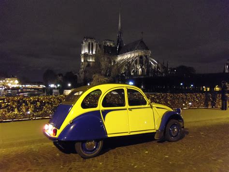 2CV Paris Tour – Paris By Night and Notre Dame | 2CVParisTour.com