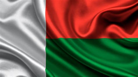 madagascar flag images