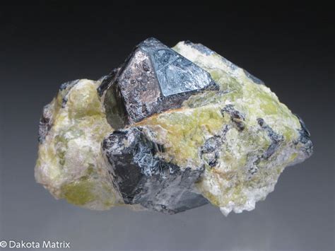 Ilmenite mineral information and data