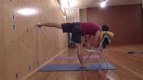 Chair Standing Yoga Exercise For Seniors Arthritis | Blog Dandk