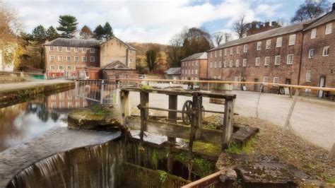 Visitor centre opens at Cromford Mills factory site - BBC News