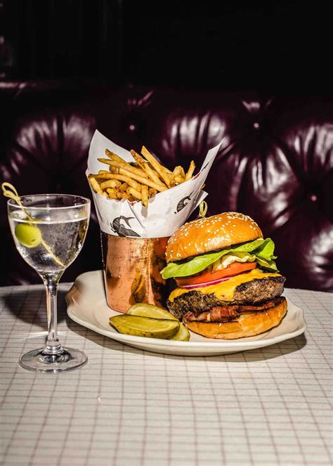 Here’s Why This City Ranks The Best Burger Menu