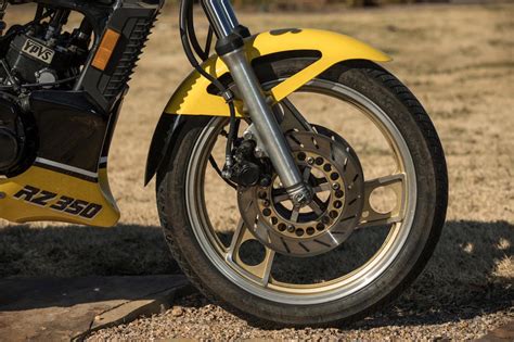 The Last (Legal) Two-Stroke Street Bike Sold In The USA - Yamaha RZ350 Kenny Roberts Edition