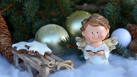 Heavenly Elegance: Christmas Angel Decors to Grace Your Home | Cebu ...