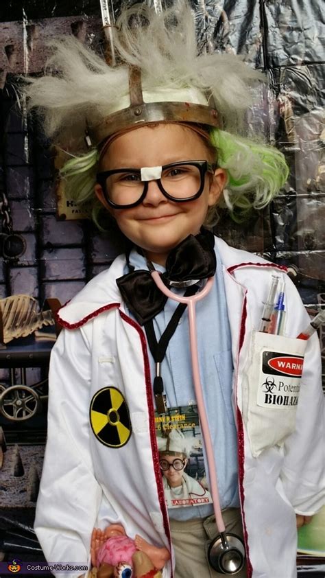 Mad Scientist Costume | Unique DIY Costumes