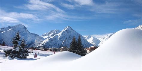 Les Deux Alpes Ski School | Ski & Snowboarding Lessons | esf