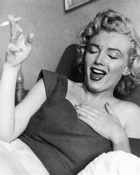 #marilynmonroe Marilyn Monroe Photos, Marylin Monroe, Hollywood Actresses, Old Hollywood, Famous ...