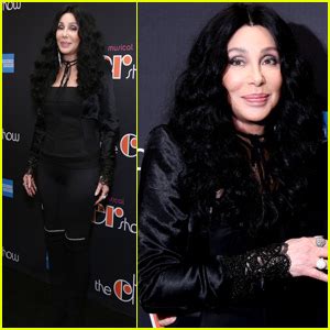 Cher Joins ‘The Cher Show’ Cast On Stage During Opening Night – Watch ...