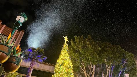 VIDEO: Snow Falls for First Time in Downtown Disney District as Nightly Occurrences Begin for ...