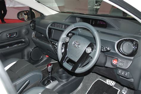 Toyota Aqua G Sports interior