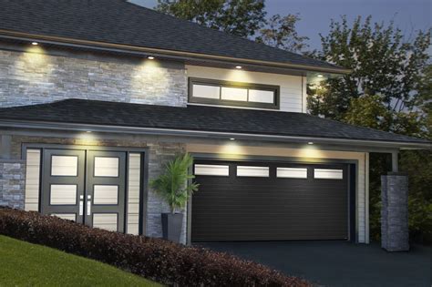 Black garage door ideas for brick home and modern home | Idée de porte ...