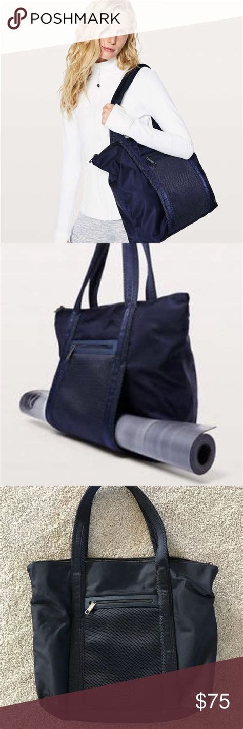 Lululemon Gym Bag (Everywhere Tote) | Lululemon gym bags, Gym bag, Bags