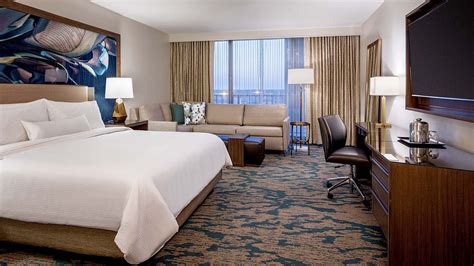 Houston Galleria Hotel Features | The Westin Galleria Houston