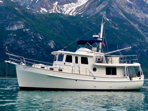 Top Picks: The Best Used Trawlers under 40 Feet for Boating Enthusiasts ...