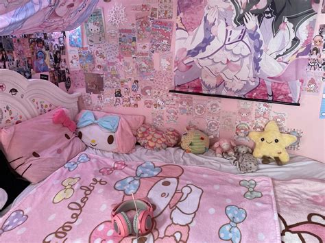 Kawaii Sanrio pink sugarbunnies my melody bed room hello kitty kuromi ...