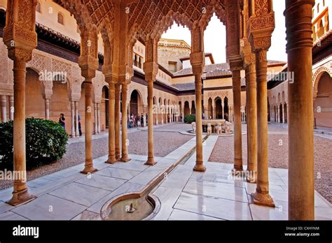 Patio de los Leones Alhambra Granada Andalusia Spain patio de los leones en la alhambra de ...