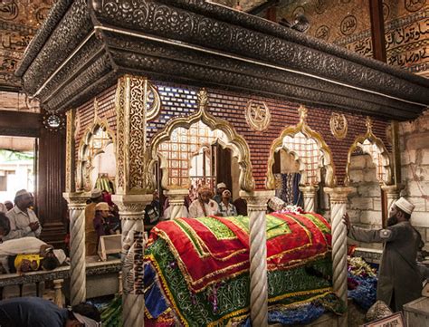 Haji Ali Dargah | inside the dargah | Karan Shah | Flickr