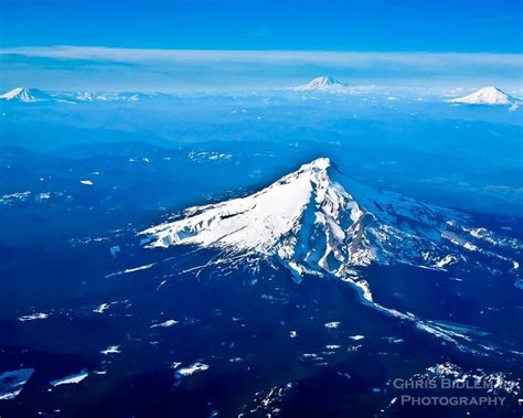 Four volcanic mountains | Cascade range, Cascade mountains, Mountains