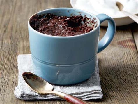 Chocolate Cake in a Mug Recipe | Ree Drummond | Food Network