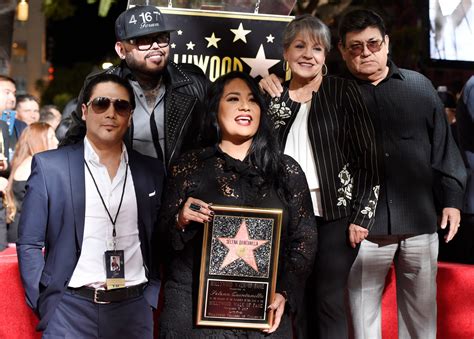 Photos: Selena honored with star on Hollywood Walk of Fame – Daily News