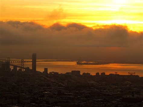 Sunrise over San Francisco from Twin Peaks – jellybeansofdoom.com